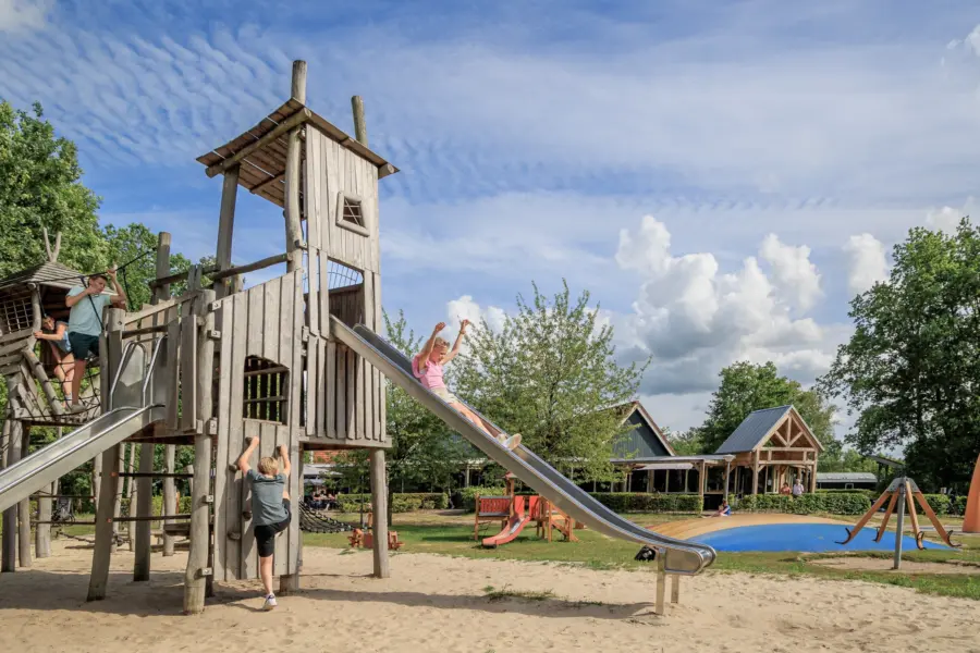 Spelen recreatiepark Kaps Overijssel